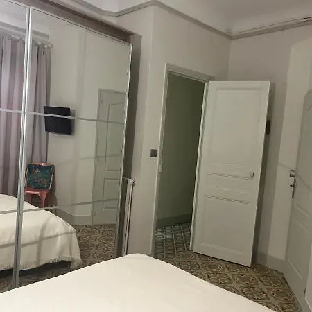 Apartment Ideal A A 100m De La *
